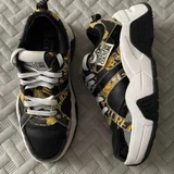 Женские кроссовки Versace Jeans Couture — running shoe (photo 2)