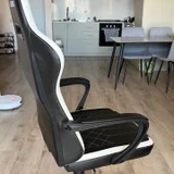 Парикмахерское кресло — barber chair, space heater, toaster (photo 3)