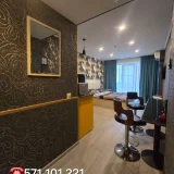 Стильная студия 31 м² — barber chair (photo 1)