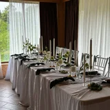 Салфетки тканевые 42х42 (12 шт) — restaurant, dining table (photo 3)