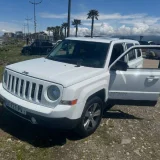 Jeep Patriot Latitude 2015 — beach wagon, car wheel, pickup (photo 3)