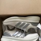 Кроссовки adidas Ultraboost 5 — running shoe (photo 1)