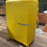 Чемодан фиолетовый M (с трещиной) — space heater (photo 5)