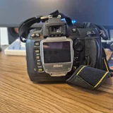 Зеркальный фотоаппарат Nikon D70s с объективом 18-55mm — reflex camera, digital watch (photo 2)