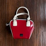 Сумка для фотоаппарата красная лакированная — purse, mailbag (photo 2)