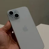 IPhone 15 128 GB белый — iPod, loudspeaker (photo 1)