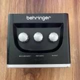 Звуковая карта Behringer UM2 — cassette, tape player (photo 1)