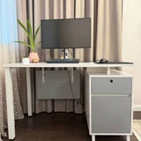 Монитор Dell UltraSharp 27 USB-C Hub Monitor — desk (photo 3)