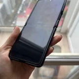 Samsung Galaxy Z Flip 8 — cellular telephone, iPod, hand-held computer (photo 4)