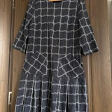 Черное мини платье S размера — overskirt, velvet, fur coat (photo 2)