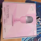 Микрофон Razer Seiren Mini розовый — hand blower (photo 1)