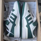 Кроссовки Adidas 42 — running shoe, vestment (photo 1)