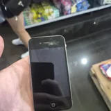iPhone 4s — cellular telephone, iPod, cleaver (photo 2)