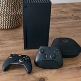 Xbox Series X — joystick (photo 1)