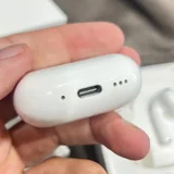 Apple Air Pods 4 ANC — mouse, remote control (photo 5)