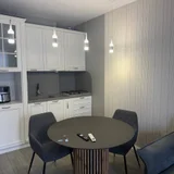 Стулья кухонные — dining table, desk, sliding door (photo 2)