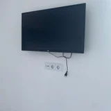 Телевизор 32 дюйма — monitor, screen, television (photo 1)