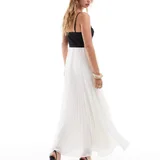 Forever New красное сатиновое платье — hoopskirt, gown, overskirt (photo 1)