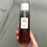 Набор косметики — hair spray, perfume, pill bottle (photo 1)