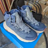 Женские ботинки для хайкинга Hoka Kaha 2 GTX — running shoe (photo 1)