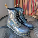 Женские ботинки Dr.Martens 1460 Vegan — cowboy boot, running shoe (photo 1)