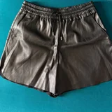 Шорты экокожа размер 46 — swimming trunks (photo 1)