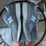 Кроссовки New Balance 2002 — running shoe, sandal (photo 3)