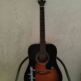 Акустическая гитара Epiphone Sunburst с кейсом — acoustic guitar (photo 1)