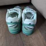 Женские кроссовки New Balance 1000 реплика — running shoe, sandal, shopping basket (photo 4)