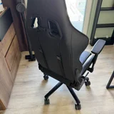 Игровое кресло Gaming Chair — tripod, cradle (photo 1)