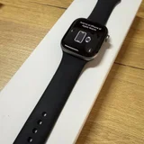 Apple Watch 11 46мм — digital watch (photo 3)