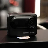 Экшн-камера Insta360 GO 3S 128GB — projector, Polaroid camera (photo 2)