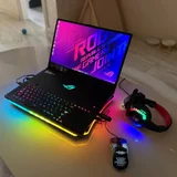 Ноутбук ASUS ROG Zephyrus S GX701 с аксессуарами — notebook, laptop (photo 1)
