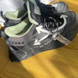 Кроссовки Off-White Odsy-1000 — running shoe (photo 3)