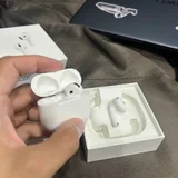 Apple Air Pods 4 ANC — switch, soap dispenser, iPod (photo 2)