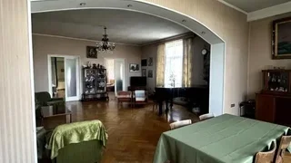 4 room Flat For Sale. Vake