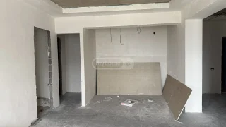 4-комнатная квартира в районе аэропорта