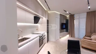2-комнатная квартира в районе Багратиони