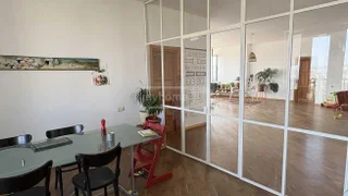 4-комнатная квартира в Тбилиси