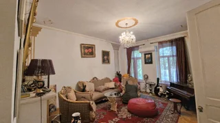 4-комнатная квартира в Тбилиси
