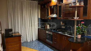 4-комнатная квартира на продажу. Ваке
