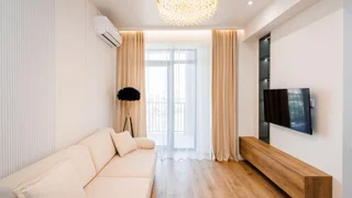 Арчи Исани: 3-комнатная, 73.5 м²