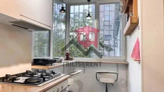 Просторный частный дом в Сабуртало рядом с метро Государственный Университет!