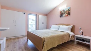 Проспект Шота Руставели, 24: 6-комнатная, 101.63 м²