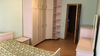 4-комнатная квартира в Тбилиси