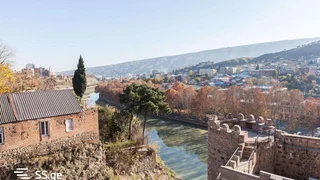 5 room Private House For Sale. Avlabari