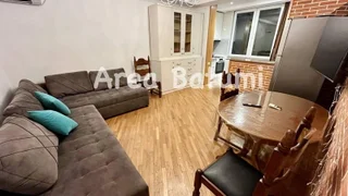 Ул. Александра Ахметели, 7: 3-комнатная, 60.0 м²