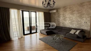 4-комнатная квартира в Тбилиси