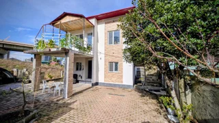 4 room Private House For Sale