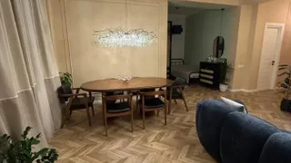 4-комнатная квартира на продажу. Ваке